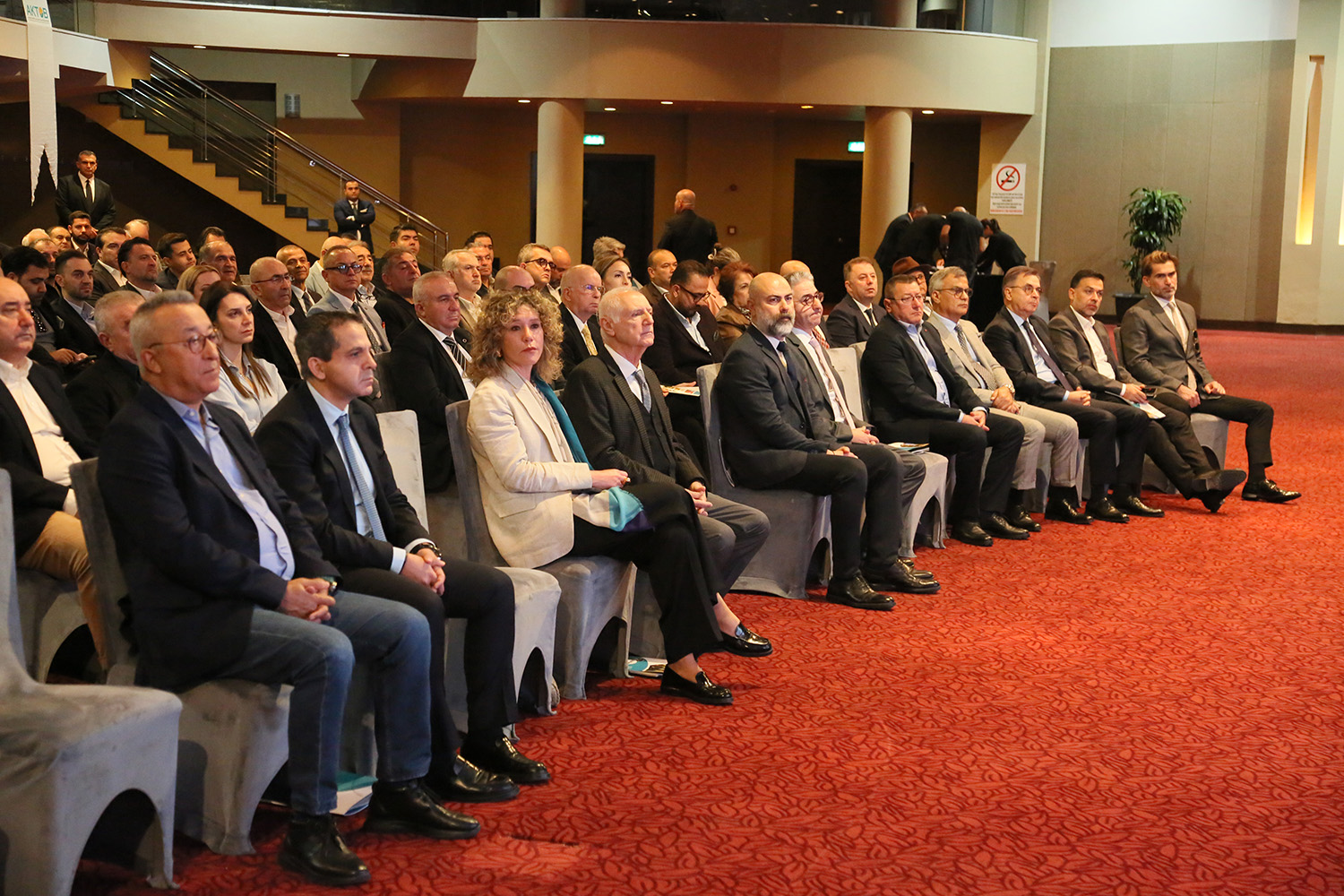 A K T O B D A K A A N K A V A L O G L U I K I N C I K E Z S E C I L 1038939 308342