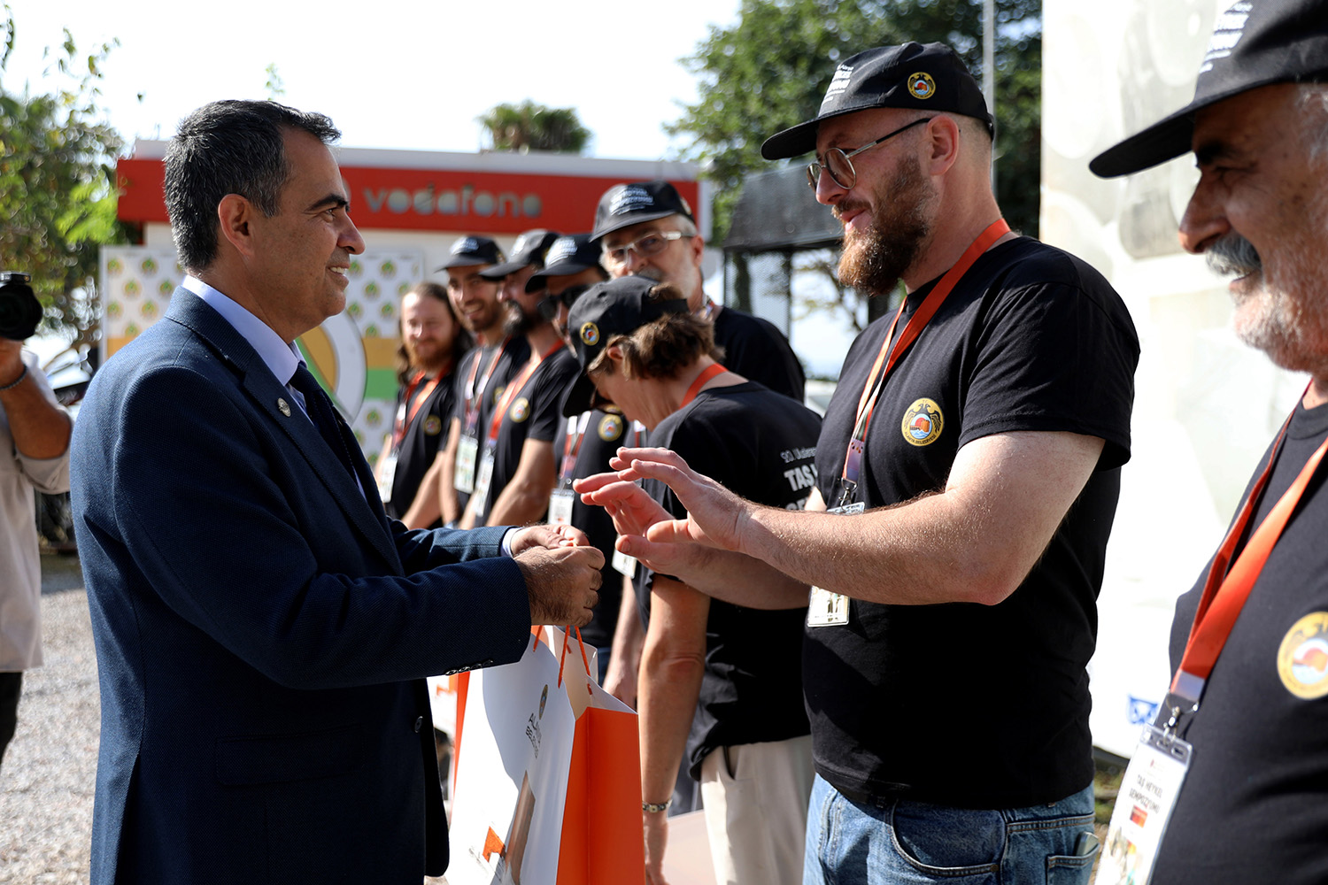 A L A N Y A T A S H E Y K E L S E M P O Z Y U M U B A S L A D I 998512 296241