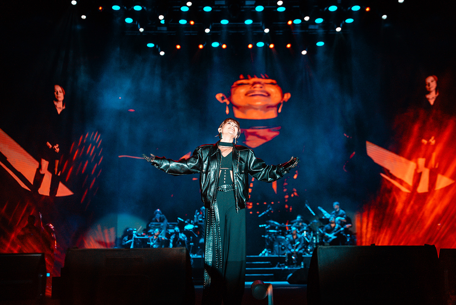 A N T A L Y A L I L A R M E R V E O Z B E Y I L E E G L E N D I 997872 296051