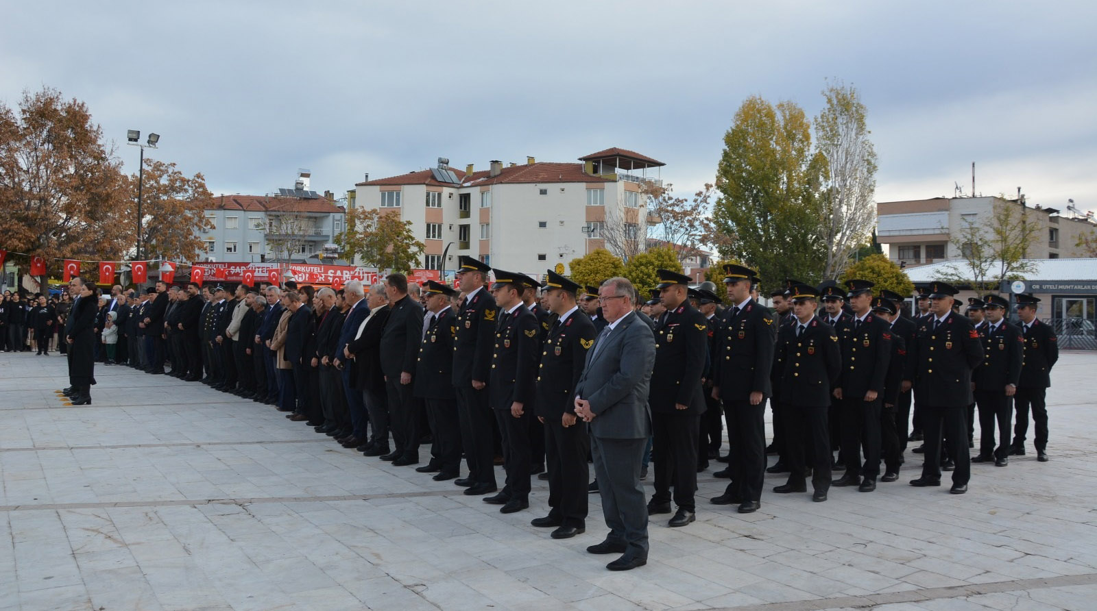 A T A T U R K K O R K U T E L I D E A N I L D I 1008995 299296