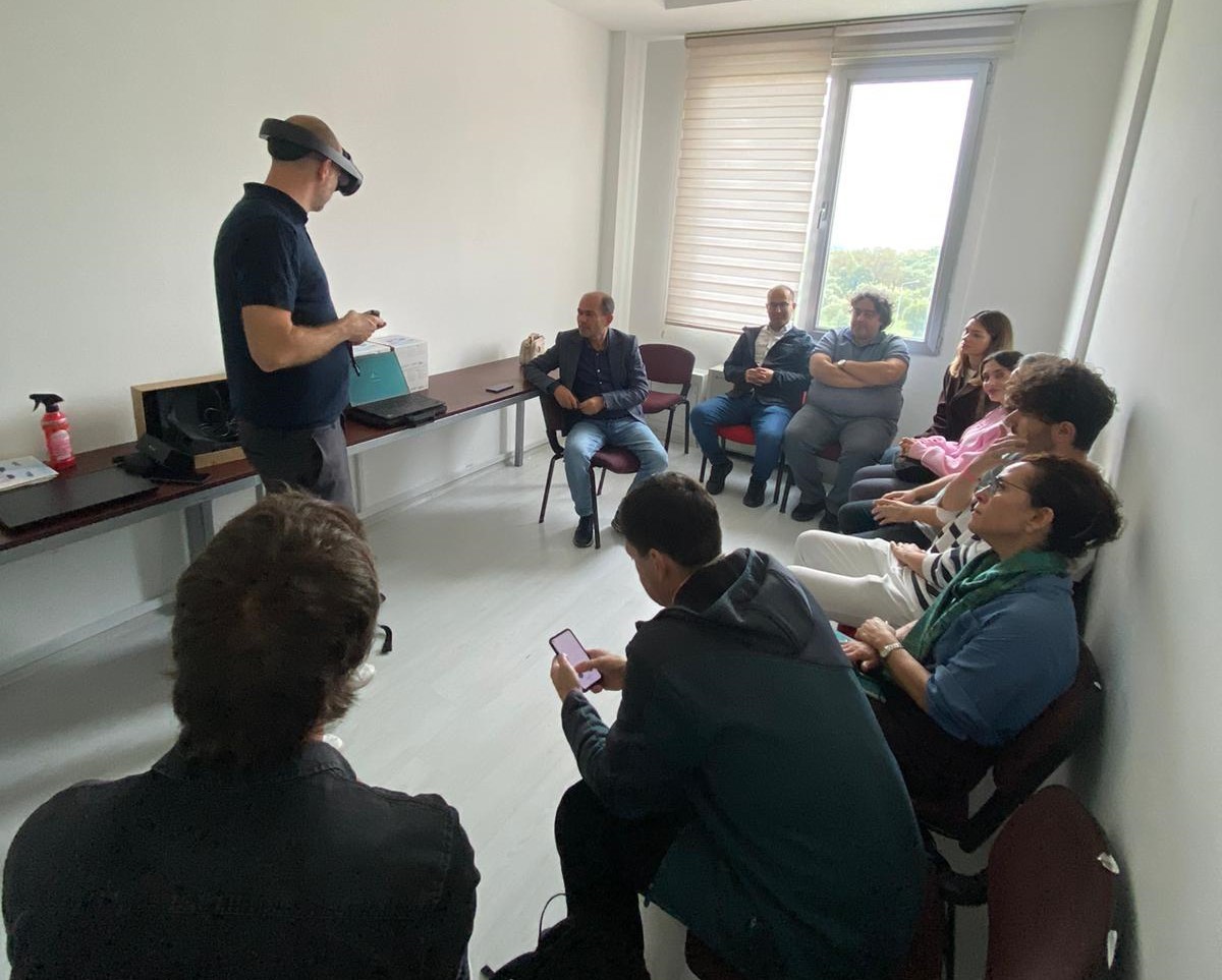 Adü’den Öğretmen Eğitiminde Sanal Gerçeklik Dönemi Başladı (4)
