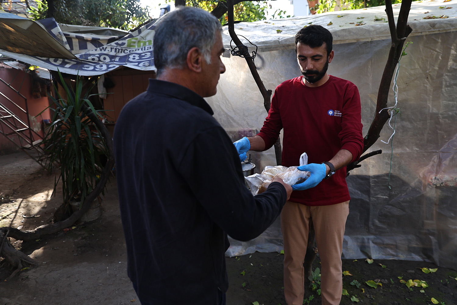 Alanya Aşevi’nden Ihtiyaç Sahiplerine Günde 2 Öğün Sıcak Yemek (11)