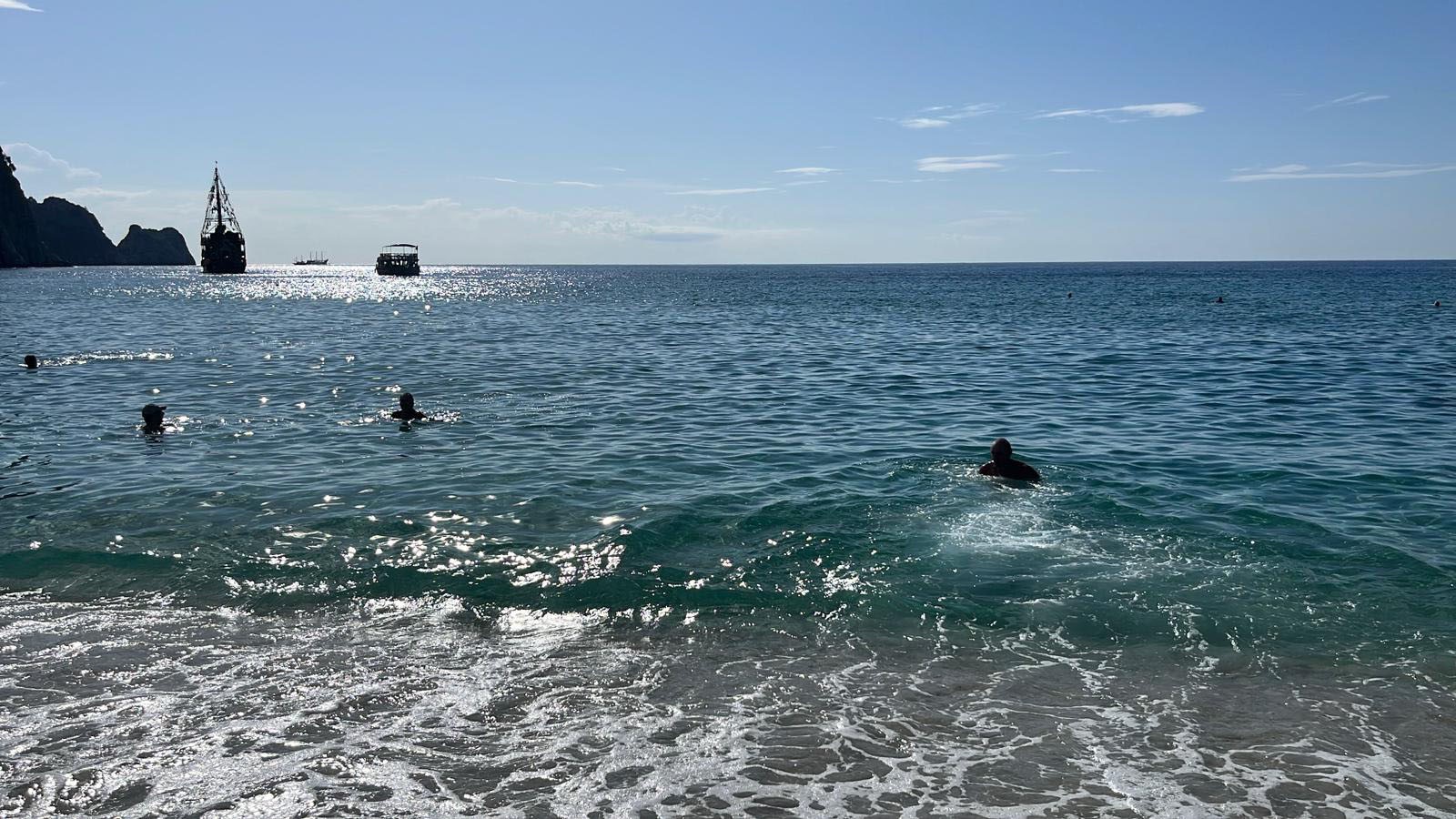 Alanya'da Kasım Ayında Deniz Keyfi (2)