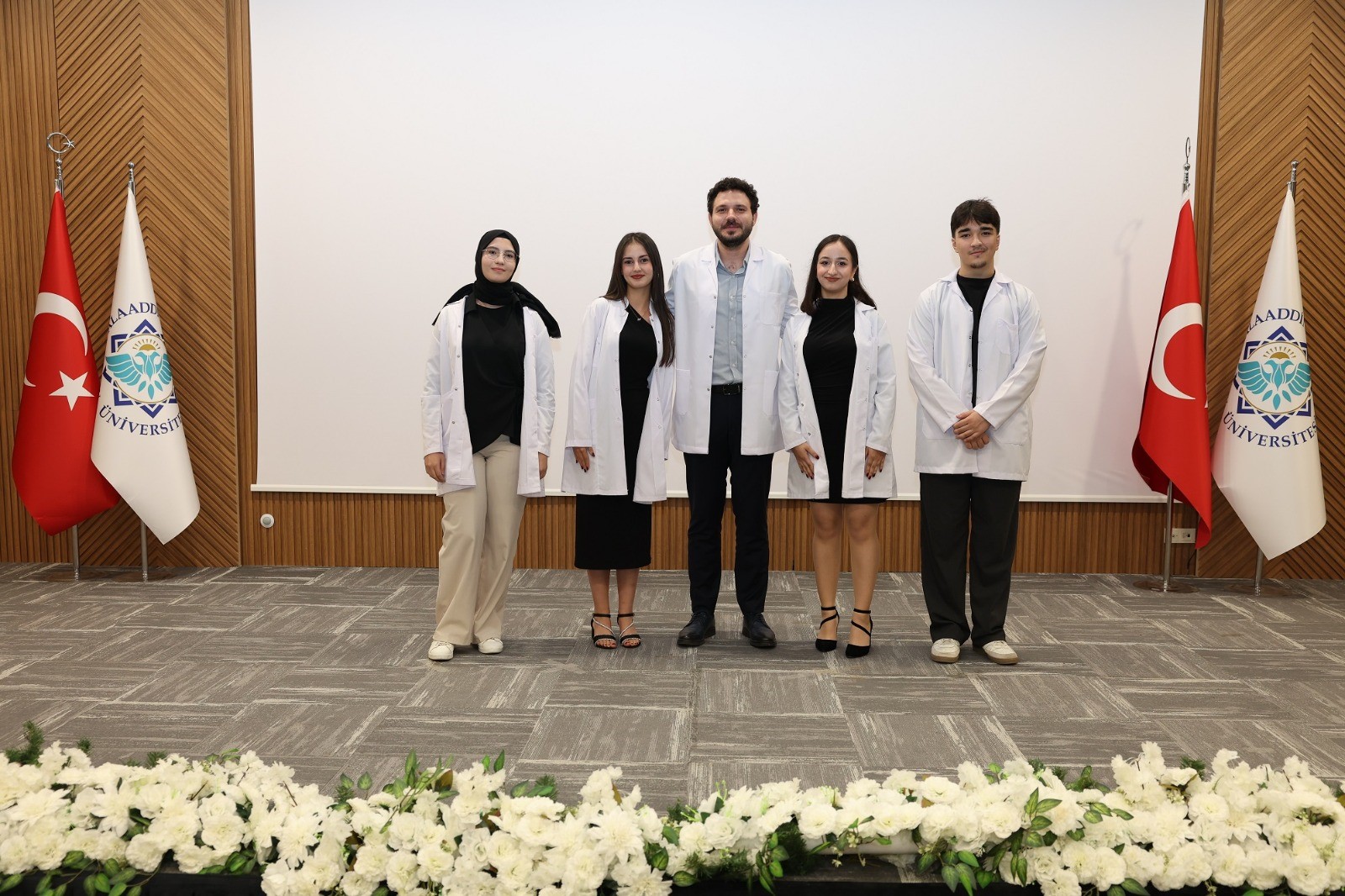 Alku Beyaz Onluk (4)