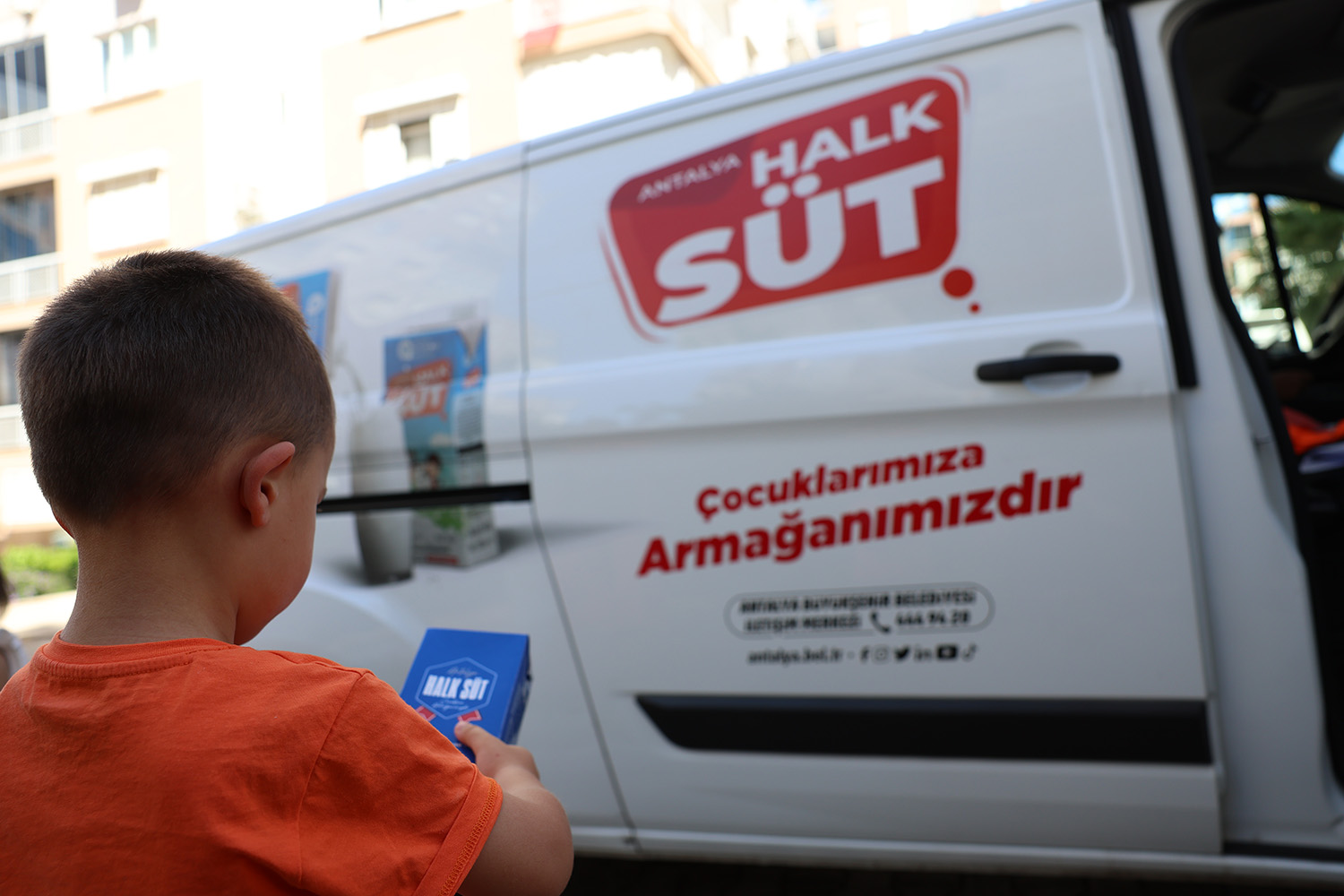 Antalya Büyükşehir Belediyesi’nden Çocuklara Bayram Gibi Destek (25)