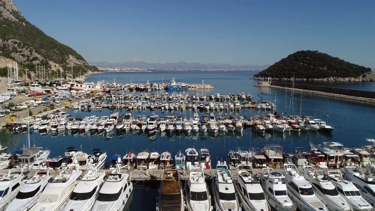 Antalya Kemer Balikci Barinagi Nasil Gidilir