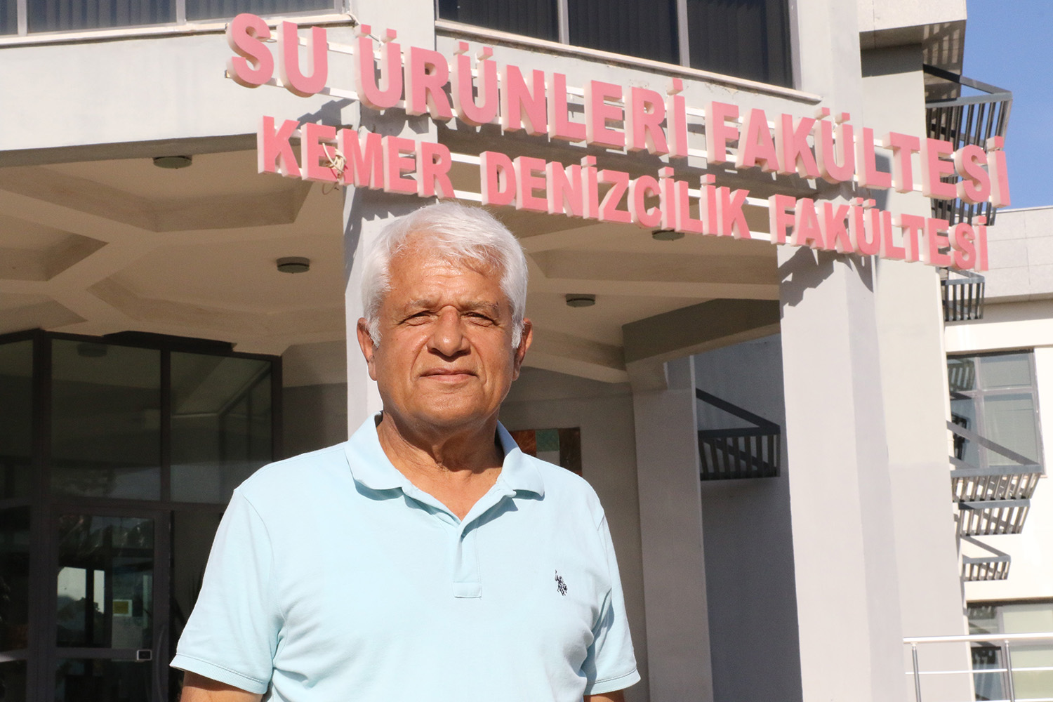 Antalya Sahillerinde 12 Tür Barış Içinde Yaşıyor (6)