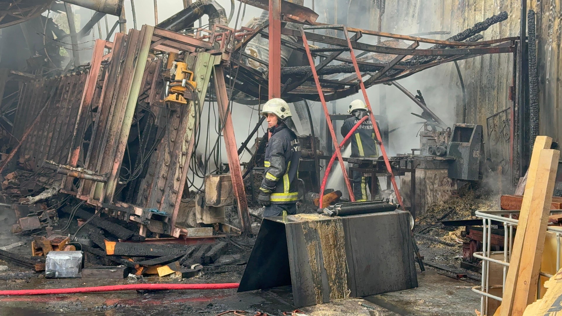 Antalyada Ahsap Presleme Ve Uretme Atol (1)