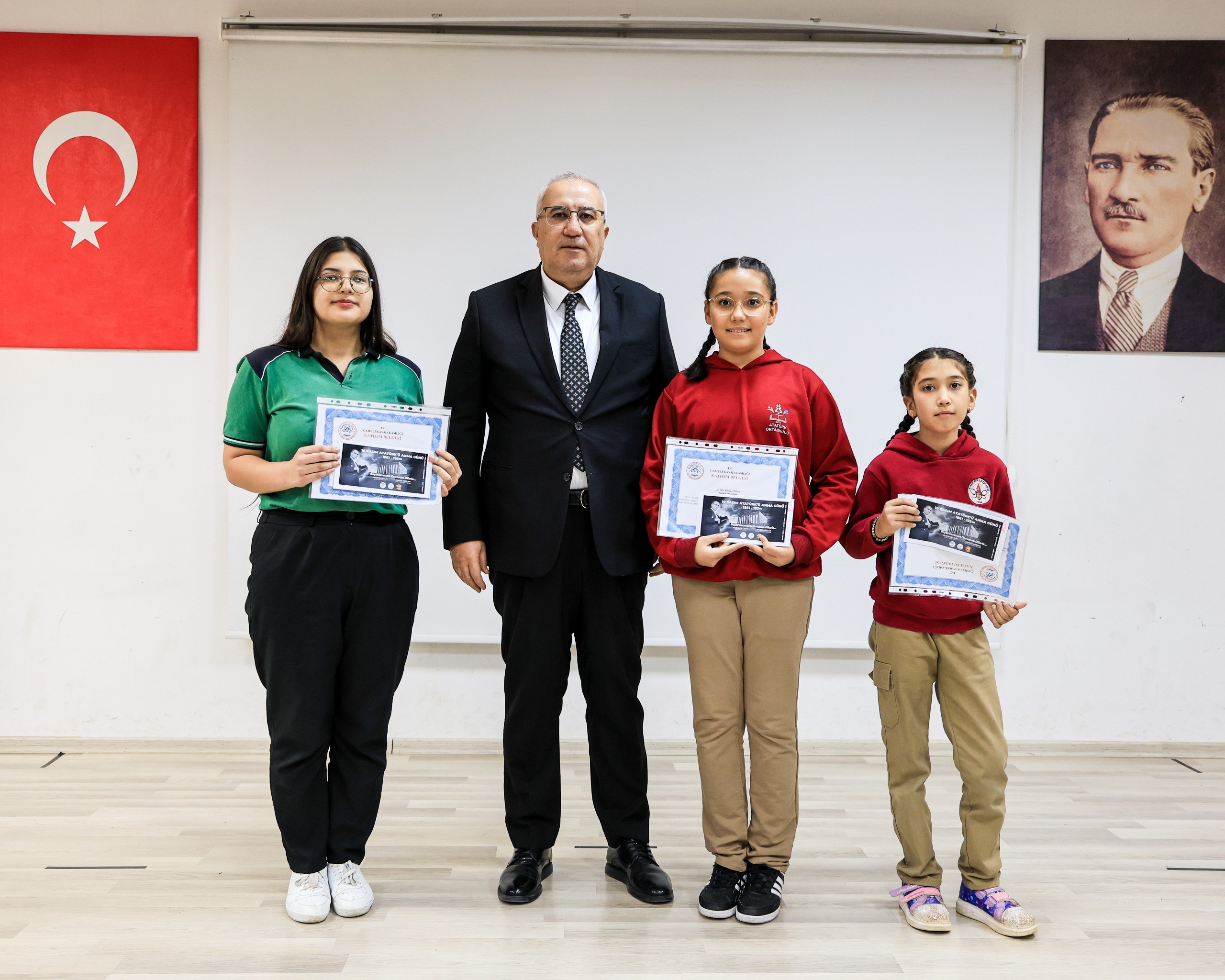 “Atatürk Kahramanlığı Ve Ileri Görüşüyle Bizlere Rehber Oldu (2)