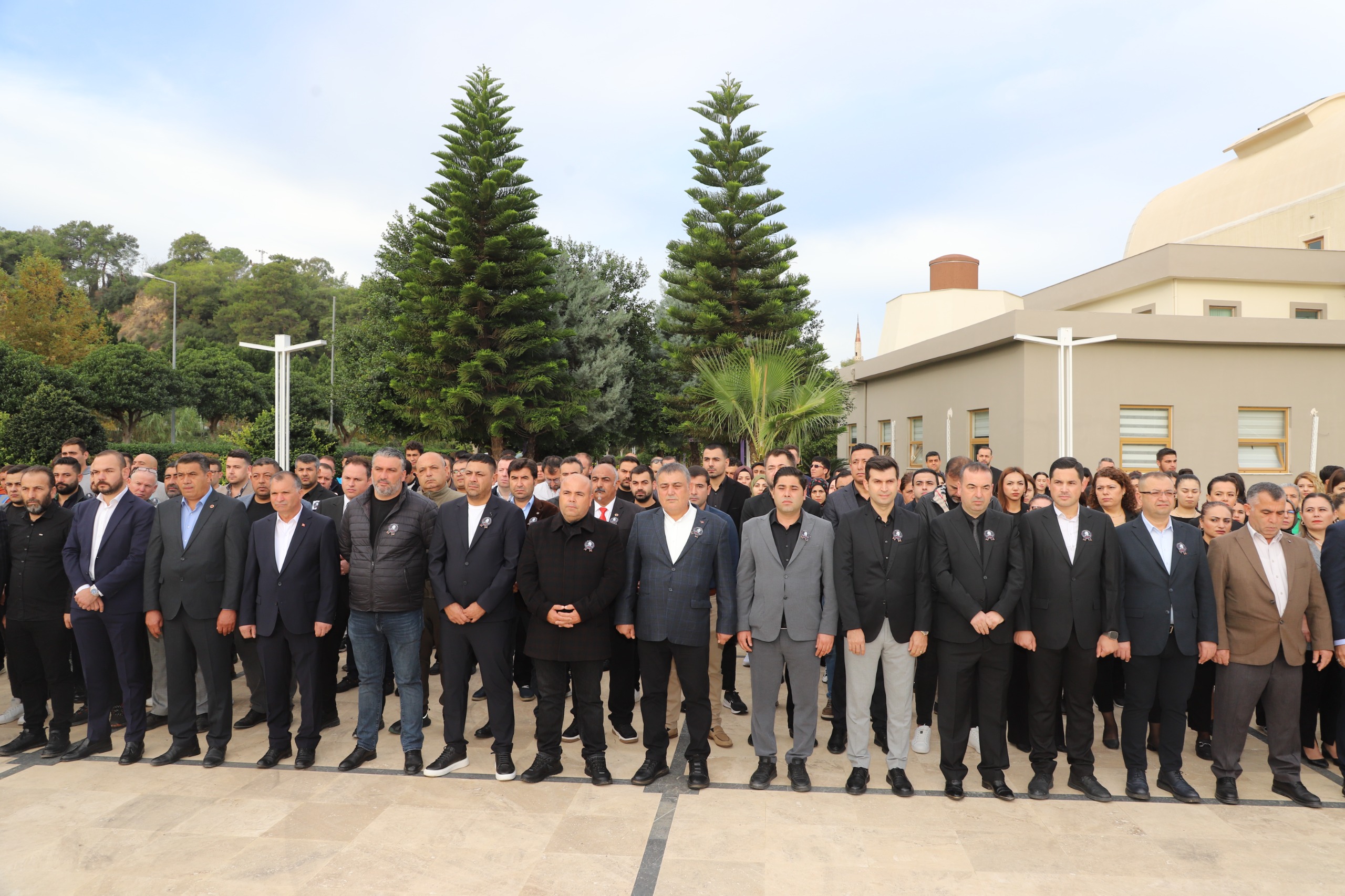 Atatürk’ü Anlamak Sevgiyle Başlar (1)