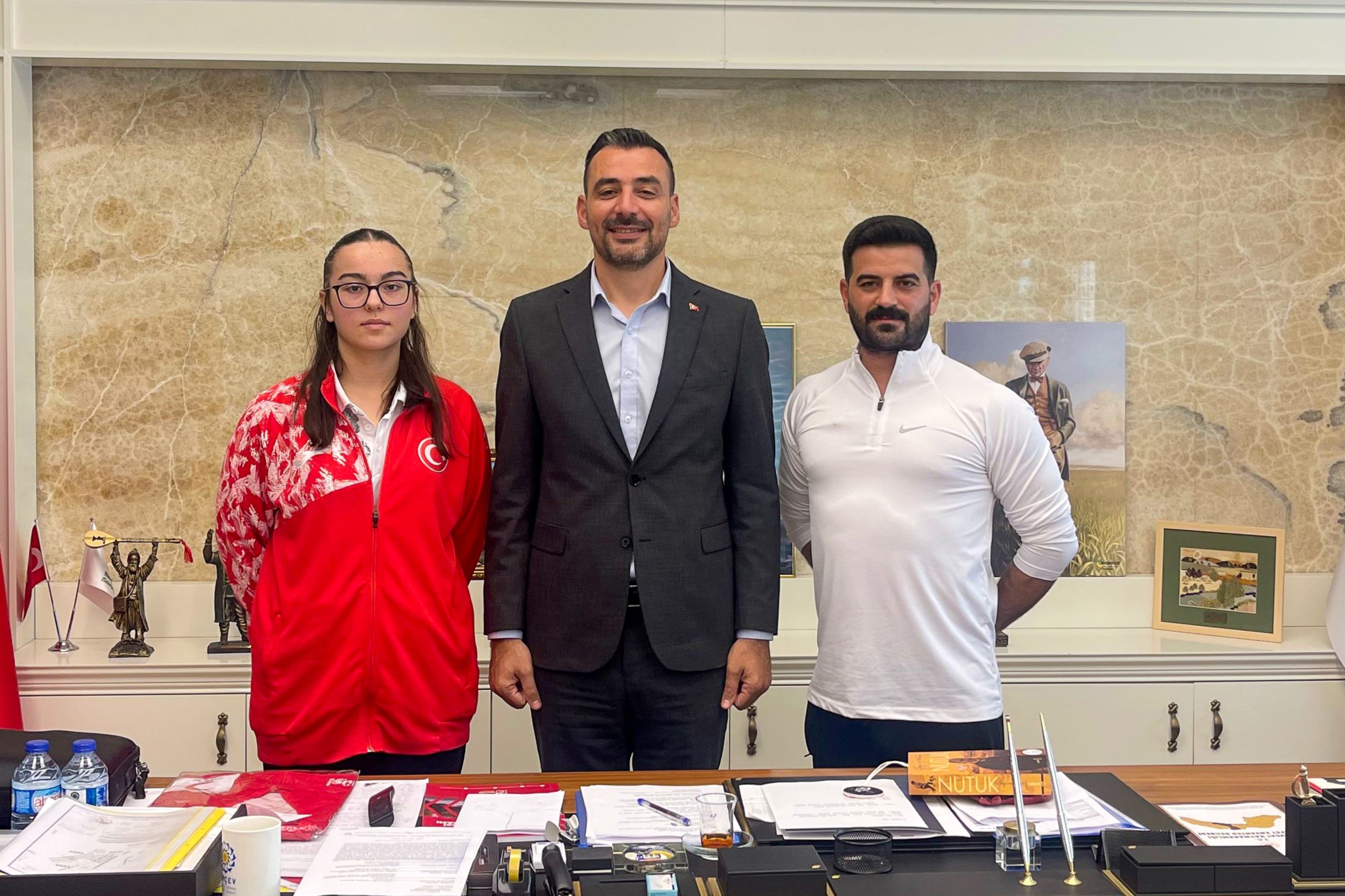 Avrupa Ikincisi Yağmur Eryurt’tan Başkan Vekili Çiçek’e Ziyaret (2)