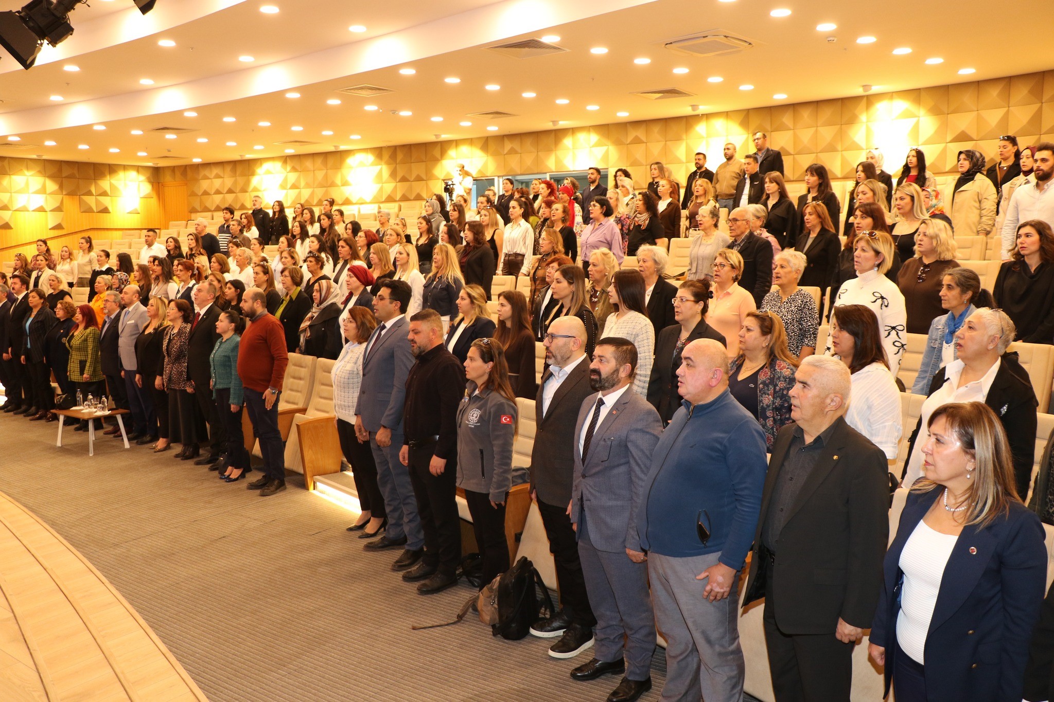 Aydın’da Kadın Girişimcilere Sertifikaları Verildi 05