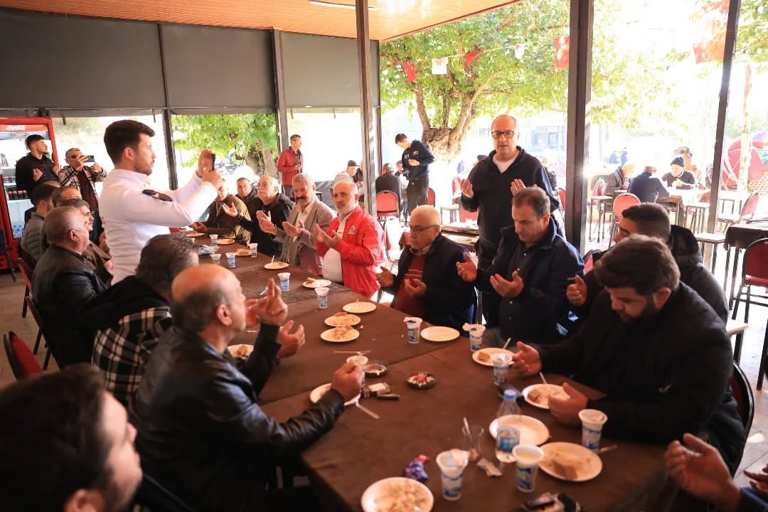 Aydınlı Deveciler Havut Hayrında Bir Araya Geldi (3)