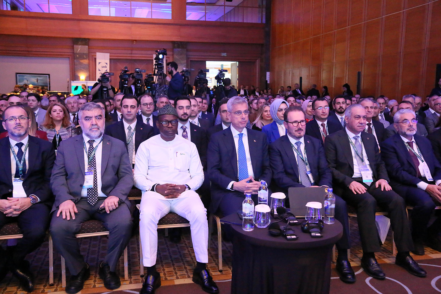 B A K A N M E M I S O G L U S A G L I K T A U C B U Y U K Y A P A Y 1035675 307352