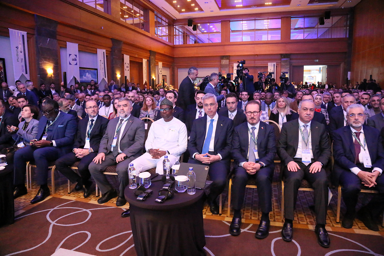 B A K A N M E M I S O G L U S A G L I K T A U C B U Y U K Y A P A Y 1035676 307352