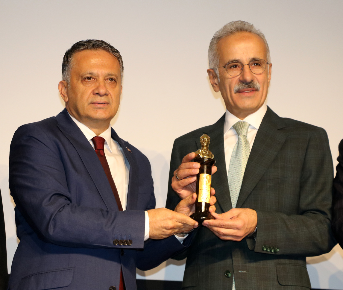 B A K A N U R A L O G L U 5 G I L E I L E T I S I M H I Z I M I Z 1005586 298355-1