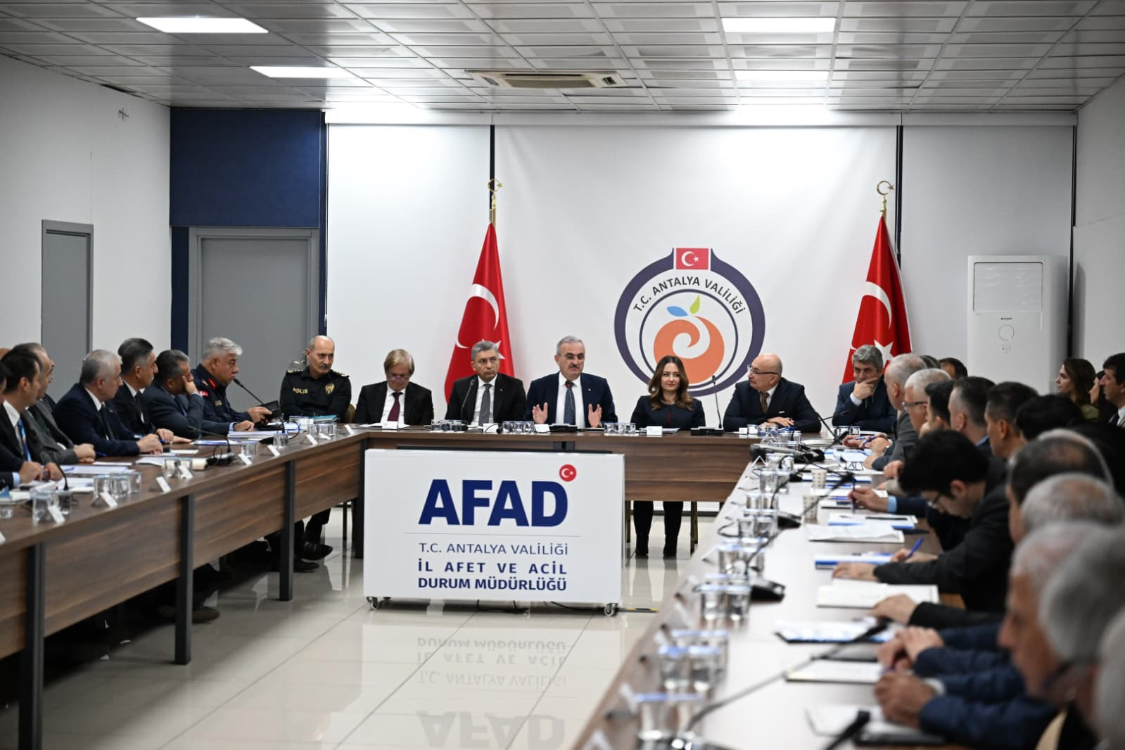 B A K A N Y A R D I M C I S I K A R A L O G L U A N T A L Y A V A L I 1026511 304616