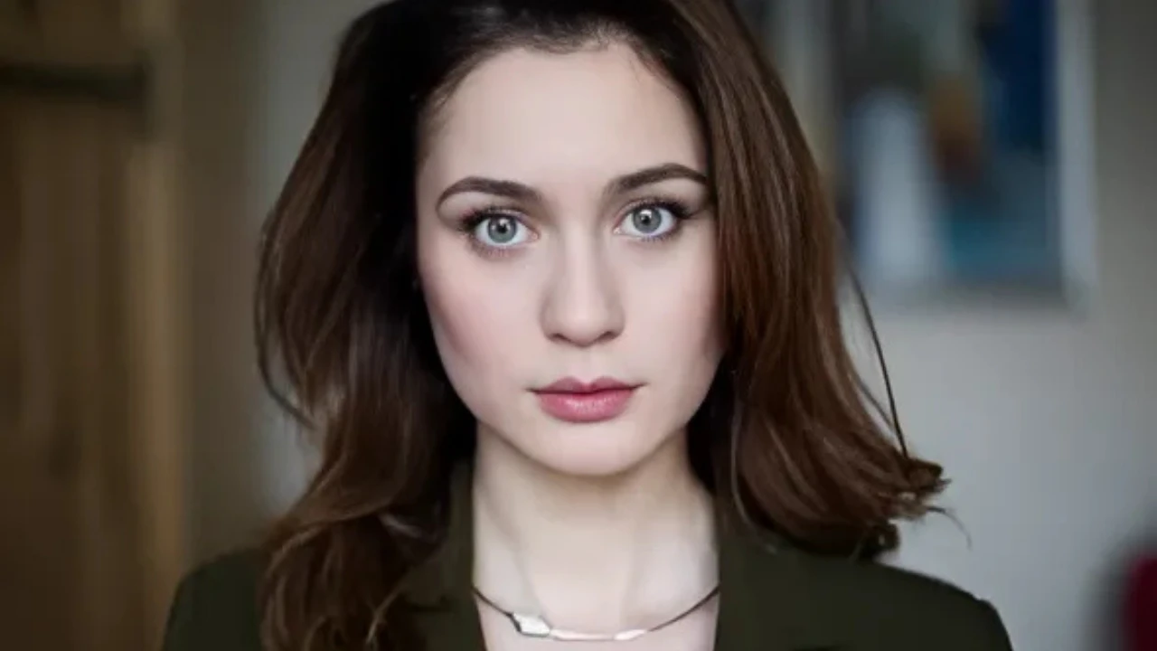 Berna Koralturk Nereli 3