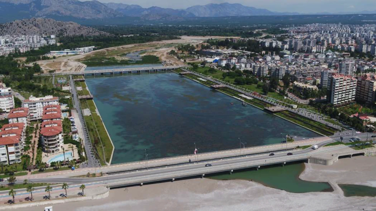 Boğaçayı Kokuyor (3)