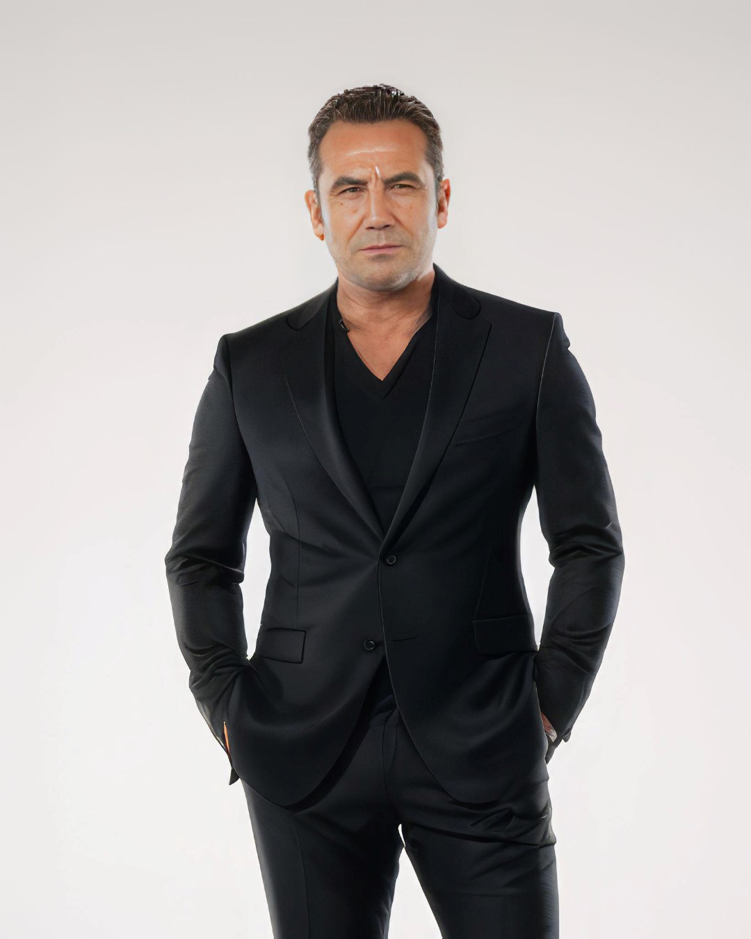 Bu Yilbasinda Unluler Kktc Ve Antalyada 1040105 308662 (Large)