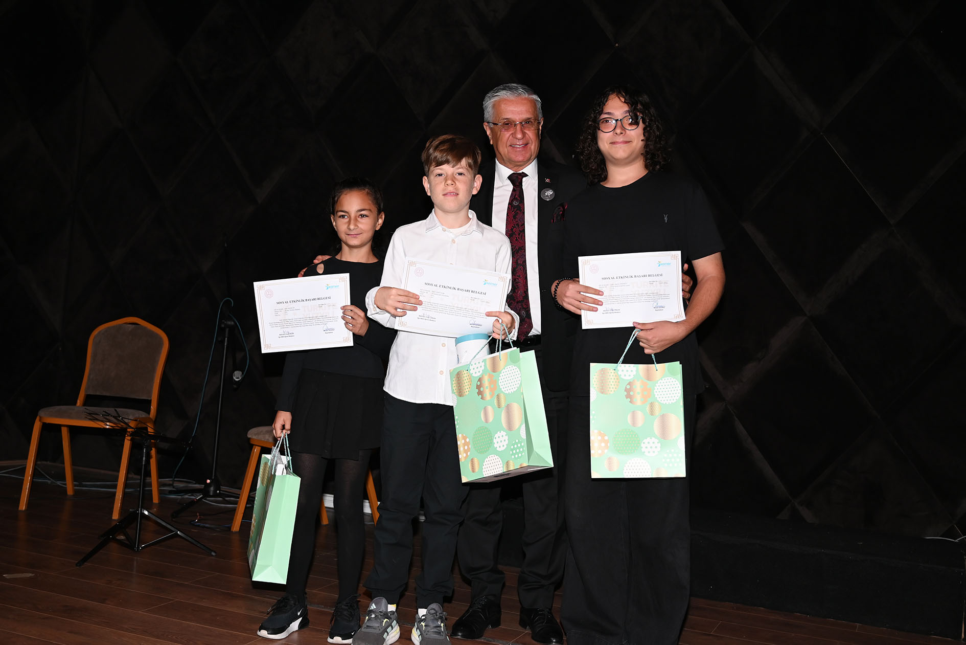 Büyük Önder Mustafa Kemal Atatürk Kemer’de Anıldı (1)