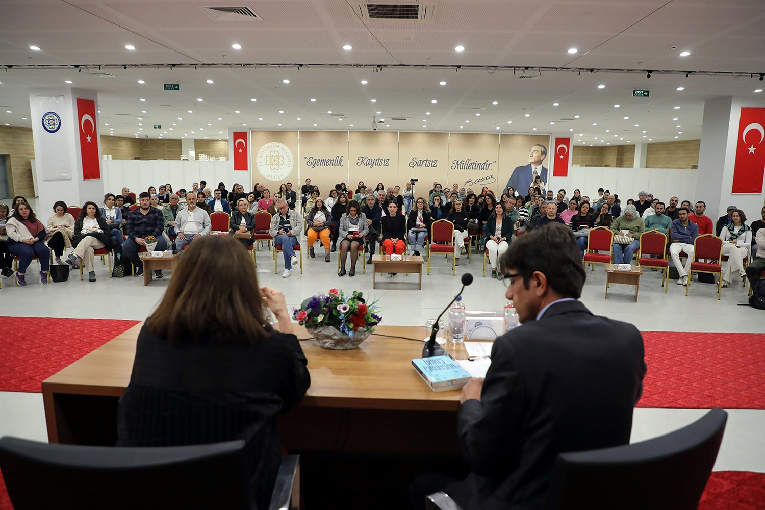 Büyükşehir Kitap Kulübü Okuma Eylemini Toplumsal Bir Deneyime Dönüştürüyor (3)