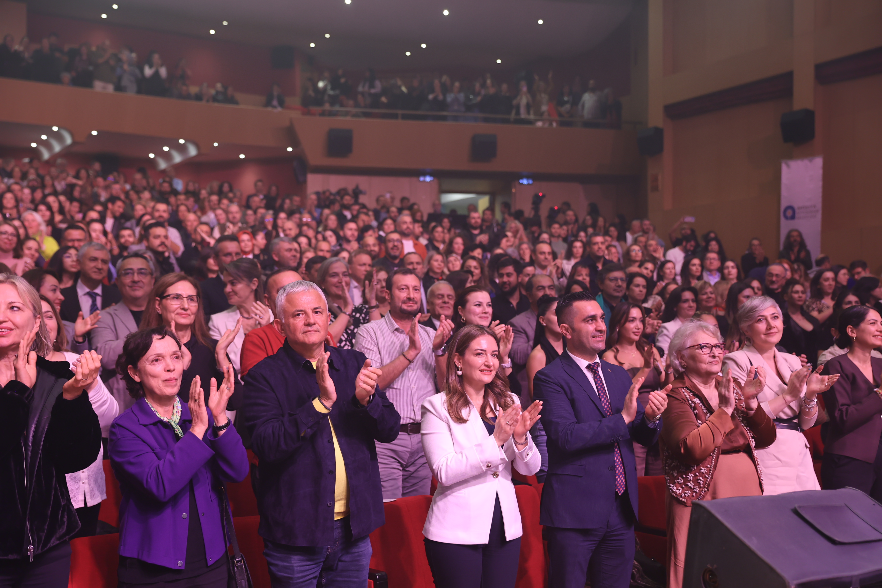 Cem Adrian Ve Antalya Devlet Senfoni Orkestrası Büyüledi (16)