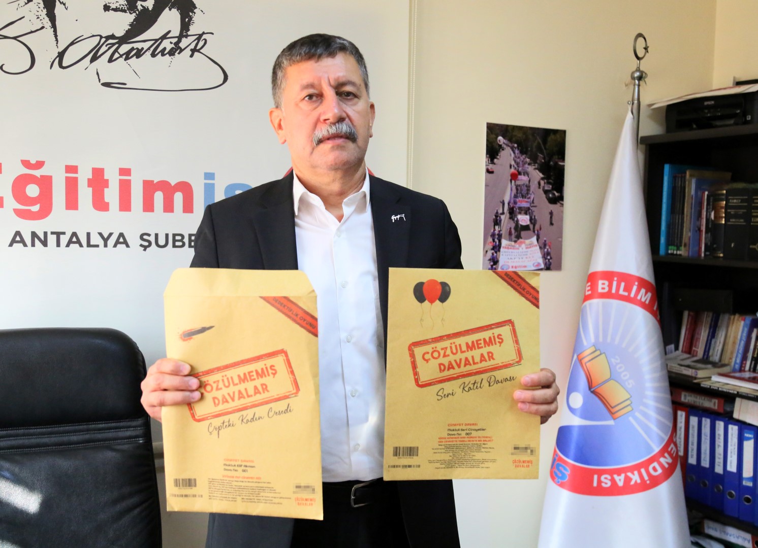 Cinayet Oyunlarina Egitim Sendikalarin 1040064 308652 (Large)