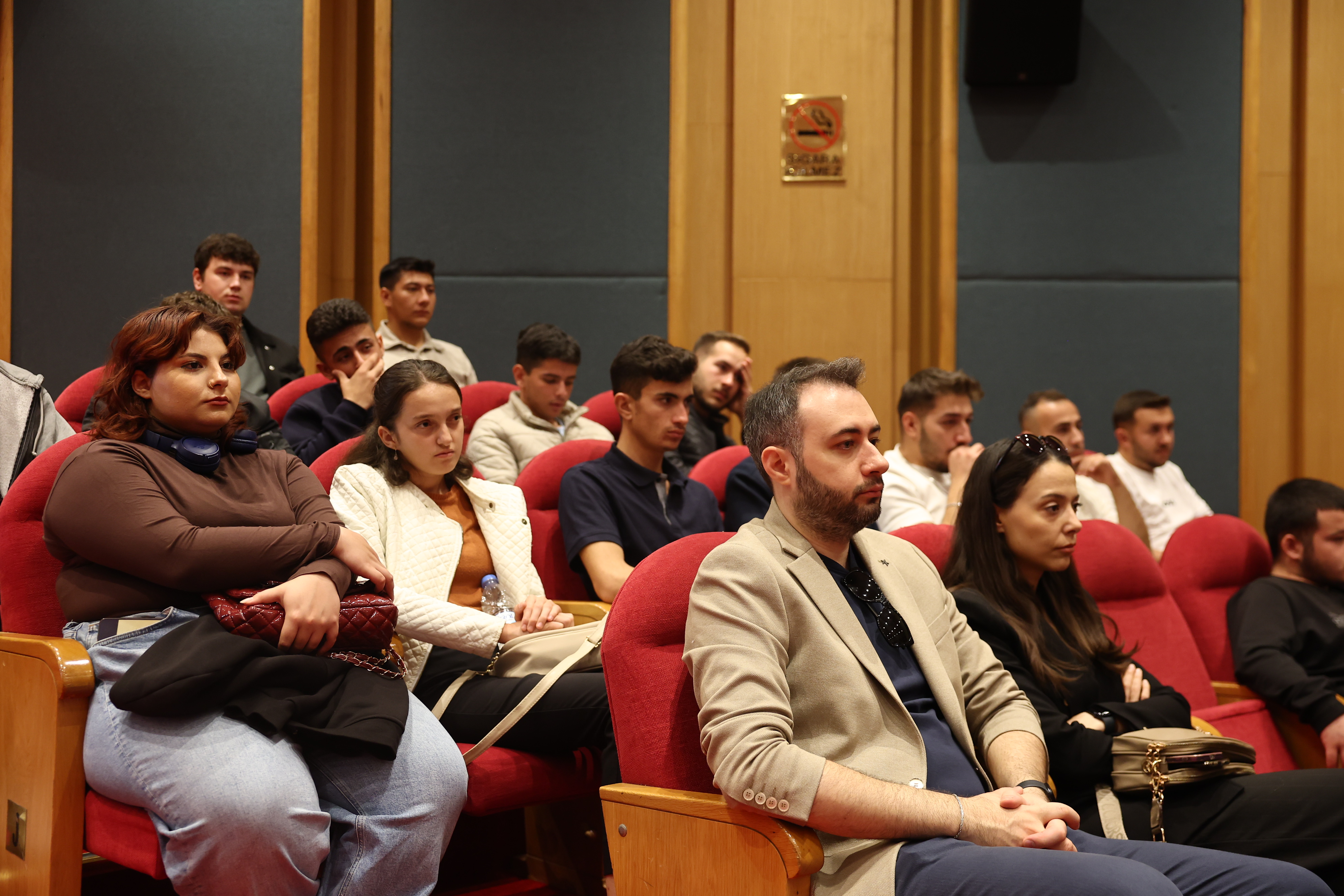 Coğrafi Bilgi Sistemleri Günü Etkinliğinde Büyükşehir Imzası (4)