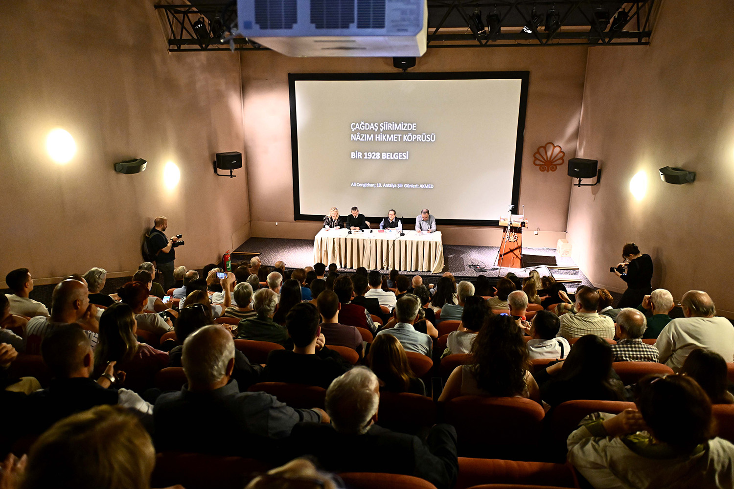 Edebiyat Günleri Şiir Dinletisi Ve Kaleiçi Gezisi (7)