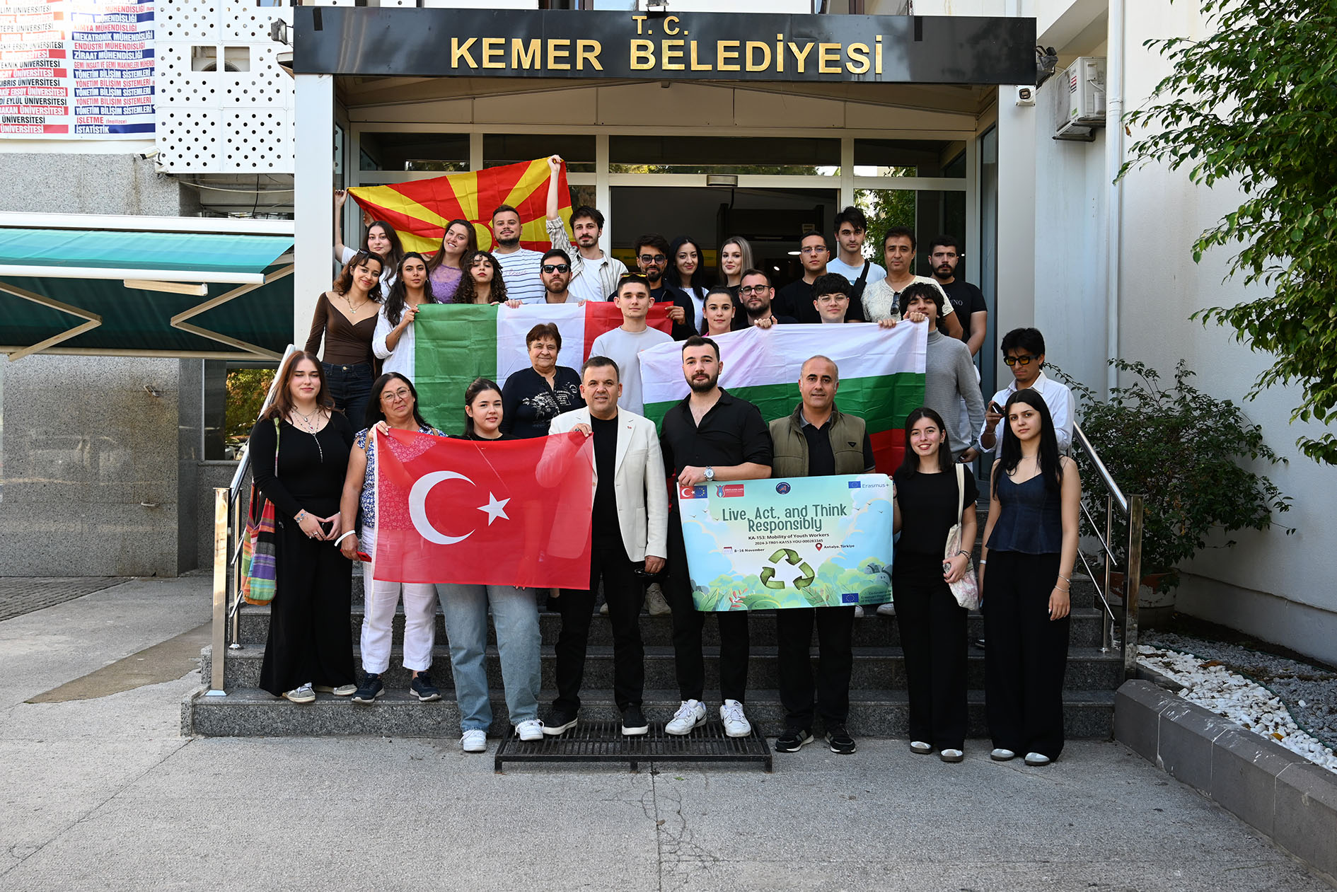 Erasmus Öğrencilerinden Kemer Belediyesi’ne Ziyaret (1)
