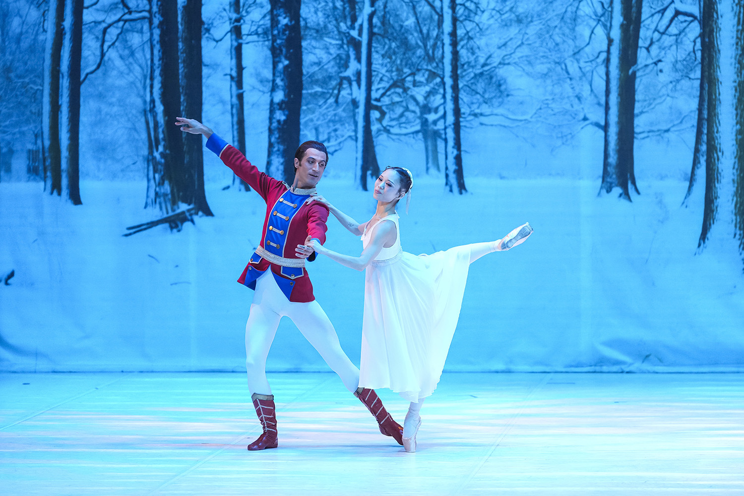 Fındıkkıran Antalyalıları Sihirli Sahnesine Davet Ediyor (1)