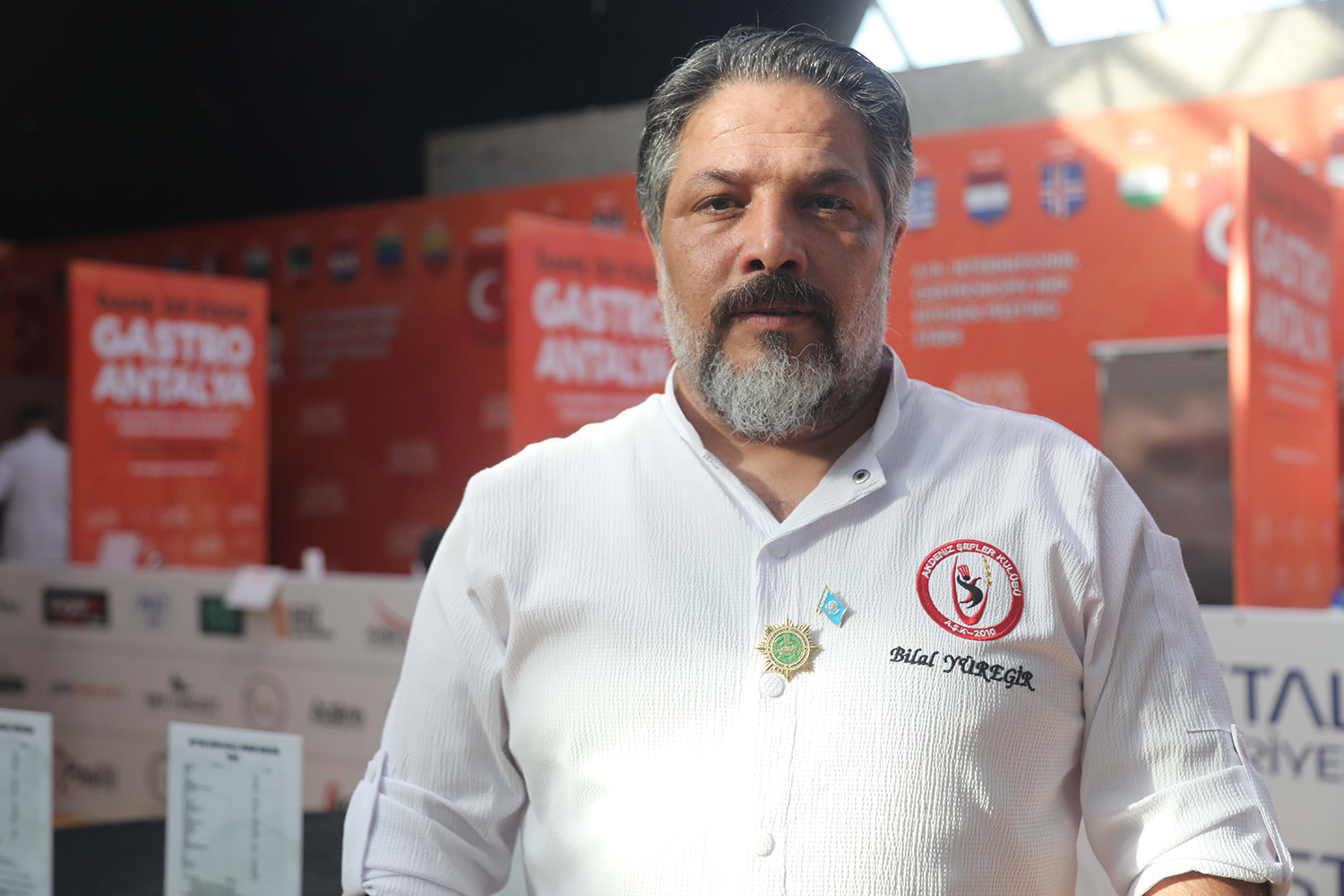 G E L E C E G I N S E F L E R I G A S T R O N O M I K A R I Y E R L E R 1030331 305697