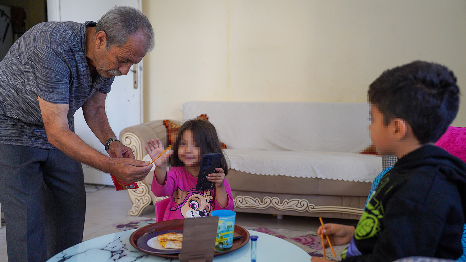 H A Y A T I N I 3 T O R U N U N A A D A Y A N D E D E Y E E V D E N 1006180 298506