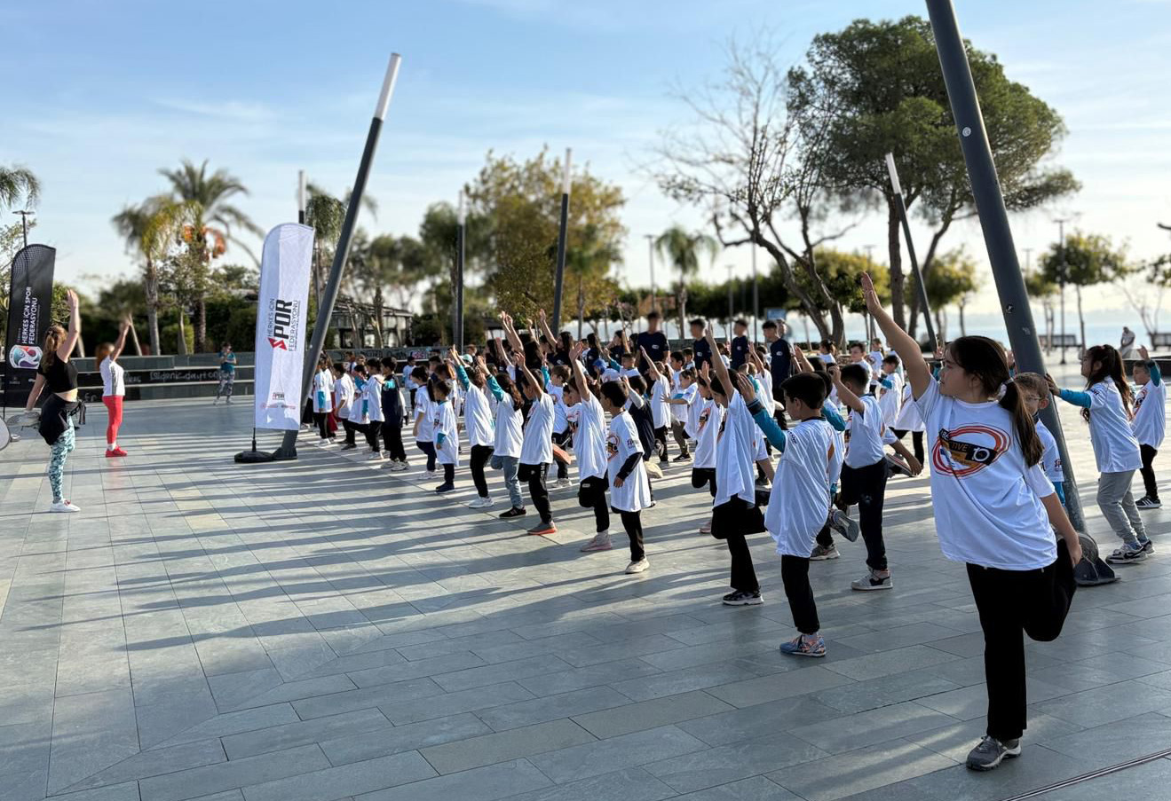 I L K O K U L O G R E N C I L E R I Y L E ‘ S A G L I K L I Y A S A M’ 1032122 306260