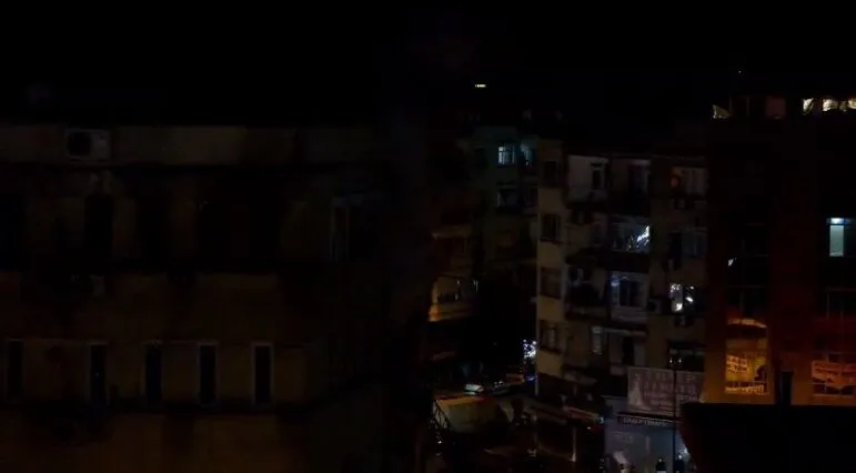 Is Merkezinde Yangin (2)