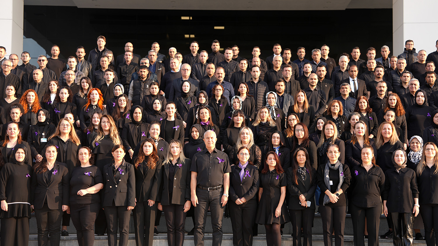 K A D I N A S I D D E T E S I Y A H T E P K I 1032332 306323