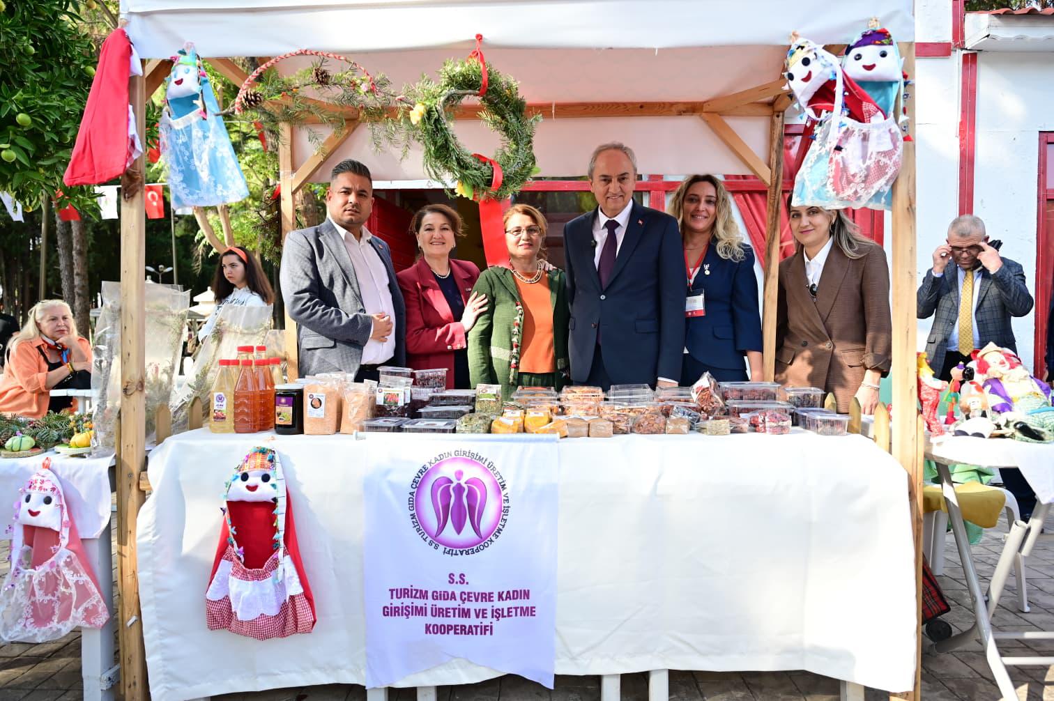 Kadin Emegi Dokumaparkta Bulustu 9