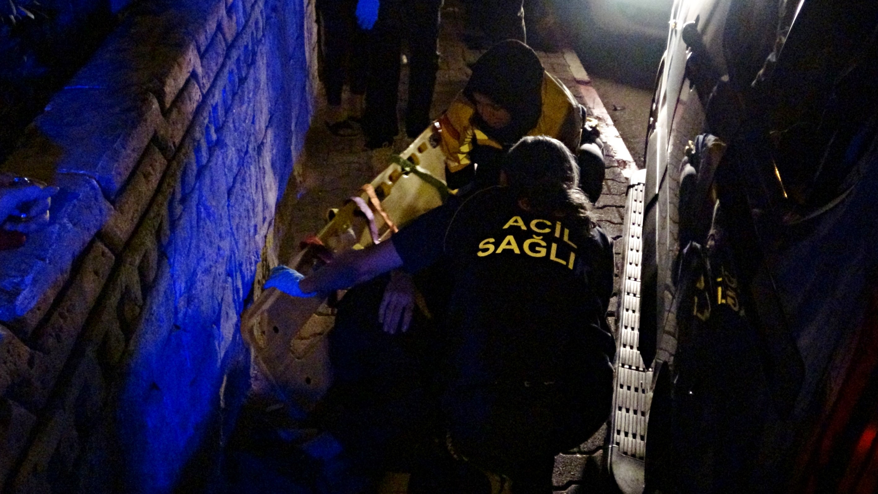 Kazada Yaralanan Motosikletlinin Feryatları Mahalleyi Inletti (4)