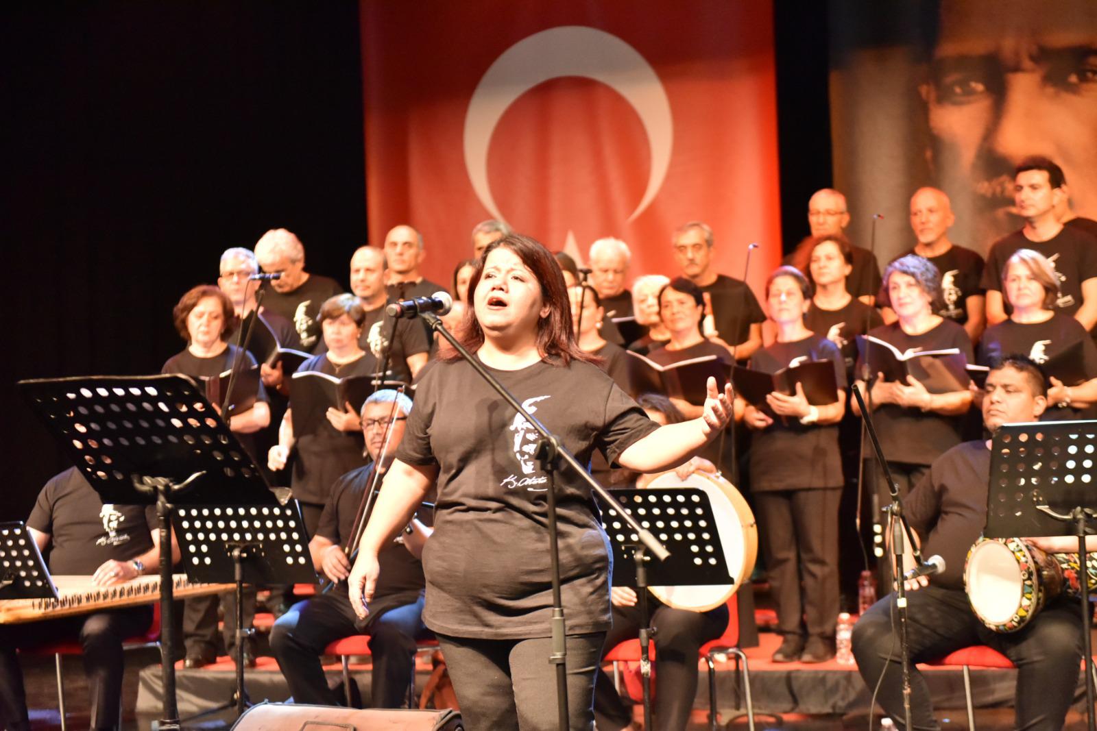 Kepez Belediyesi, Ataturku Sevdigi Sarkilarla Yad Etti 3