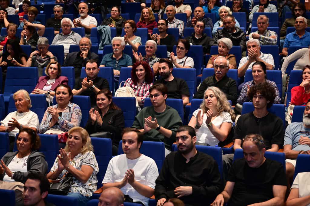 Kepez Forumda 10 Kasim Soylesisi Sunay Akin Ile Aslanli Yol 2