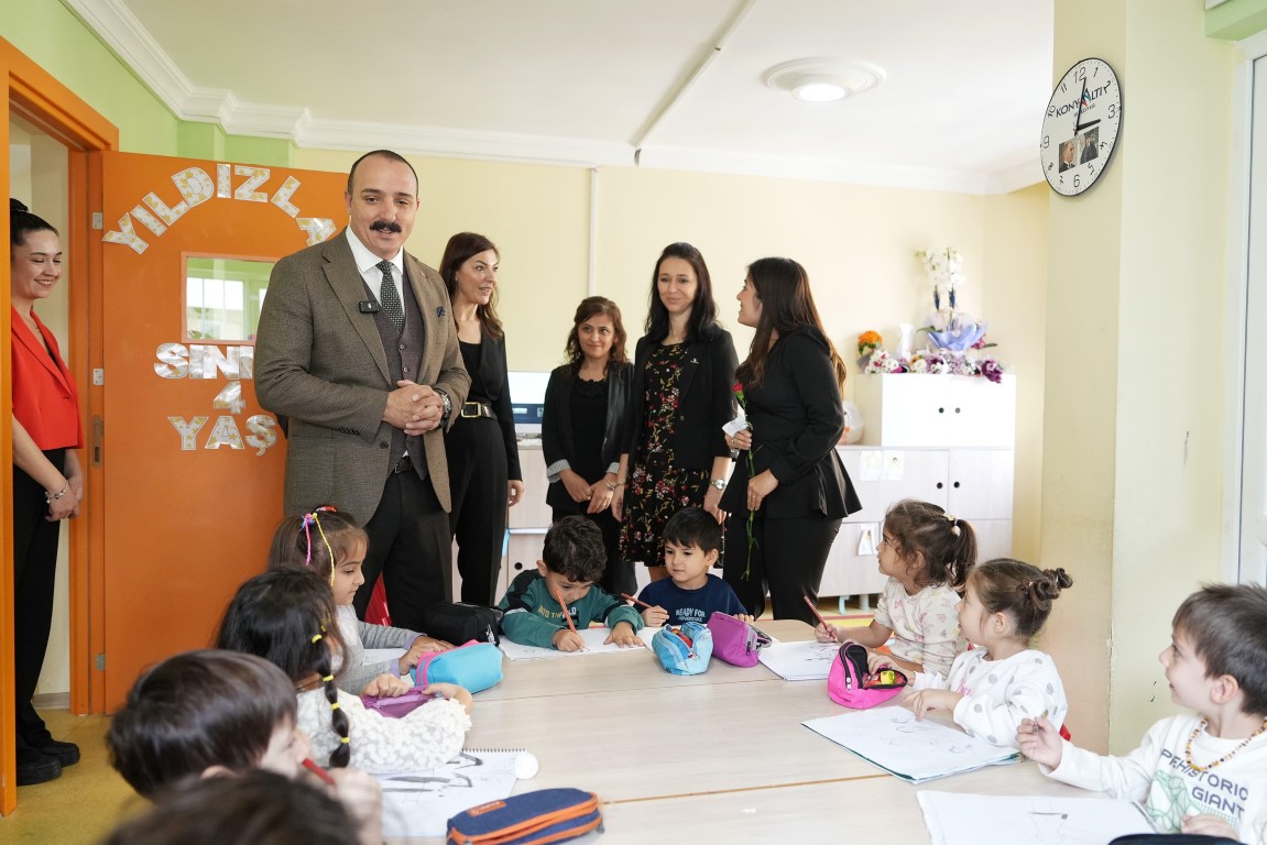 Kotan’dan Öğretmenlere Karanfi̇lli̇ Kutlama (7)