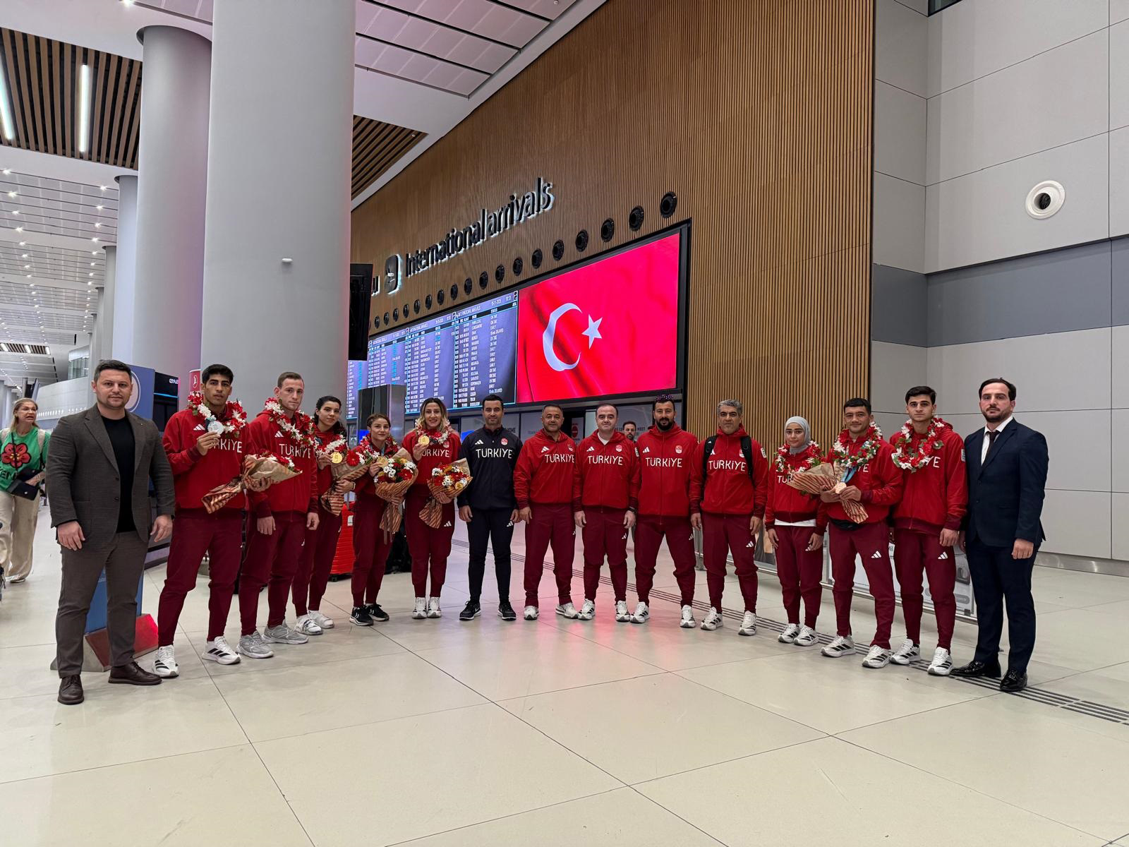 M A D A L Y A G U R U R U 1024154 303917