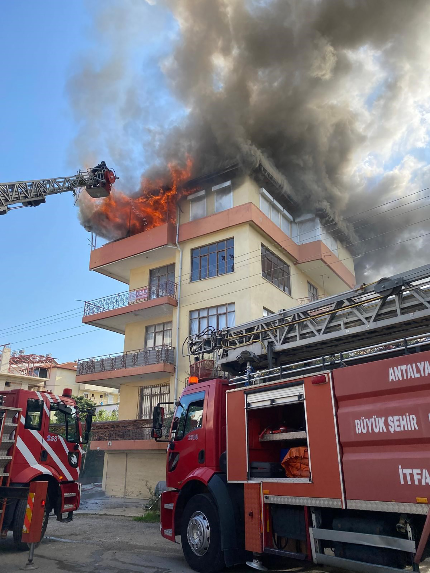 Mahsur Kalan 3 Çocuk Kurtarıldı 01