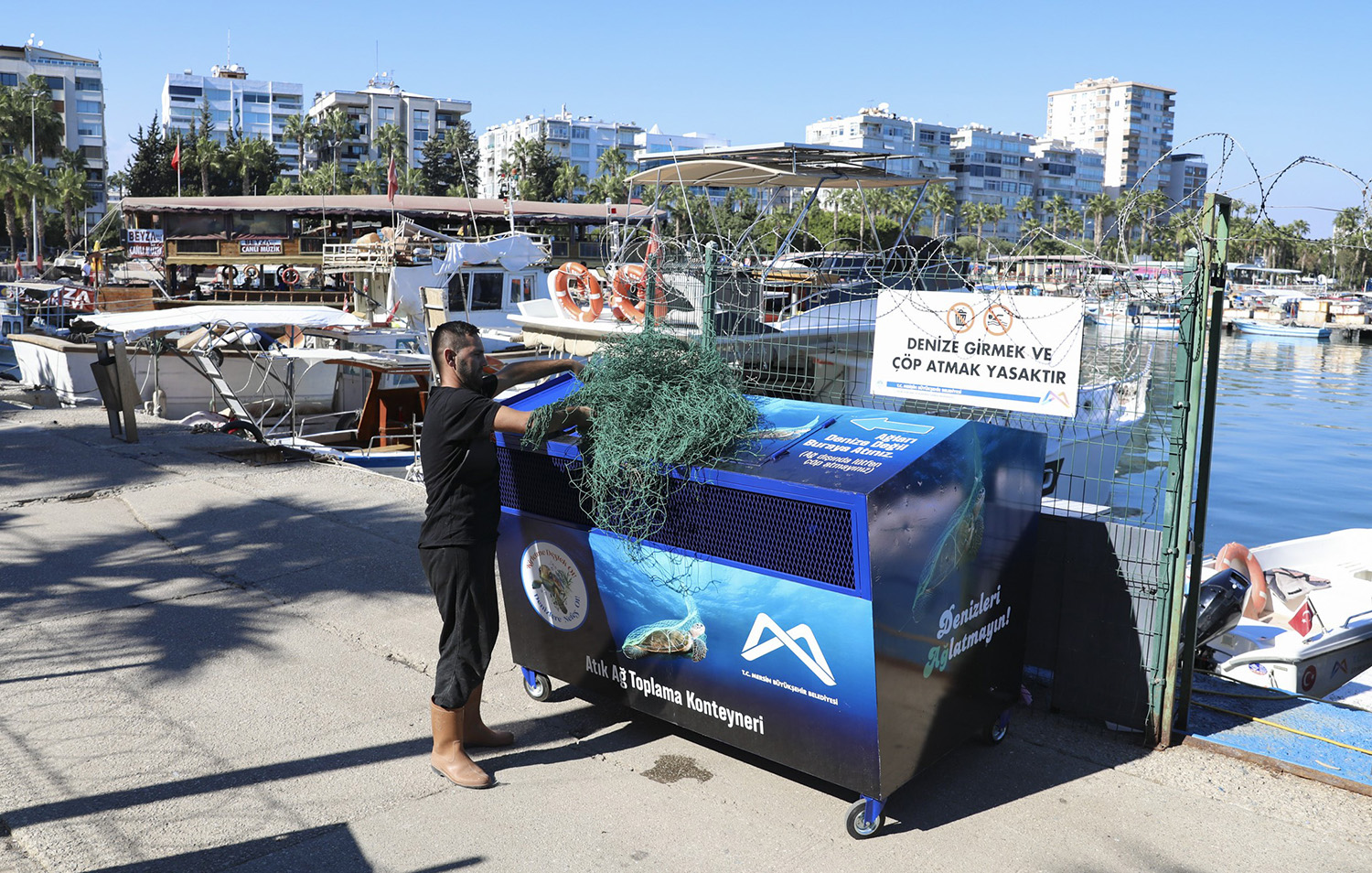 Mersin’de Balıkçı Ağları Geri Dönüşüme Kazandırılıyor (2)