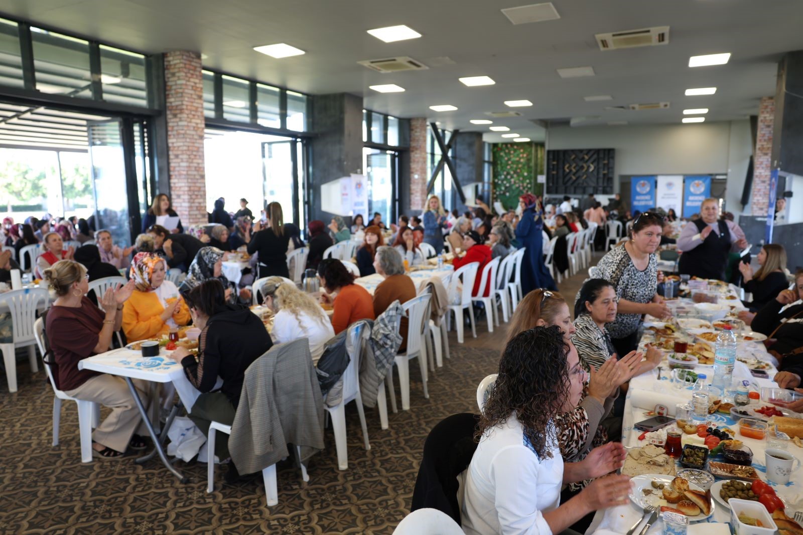 Mersin’de Kadınlar Güç Kazanıyor (3)