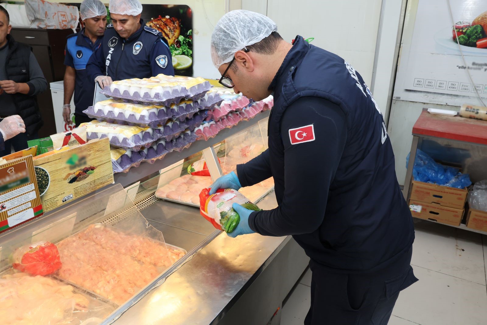 Mersin'de Yemek İmalathaneleri 02