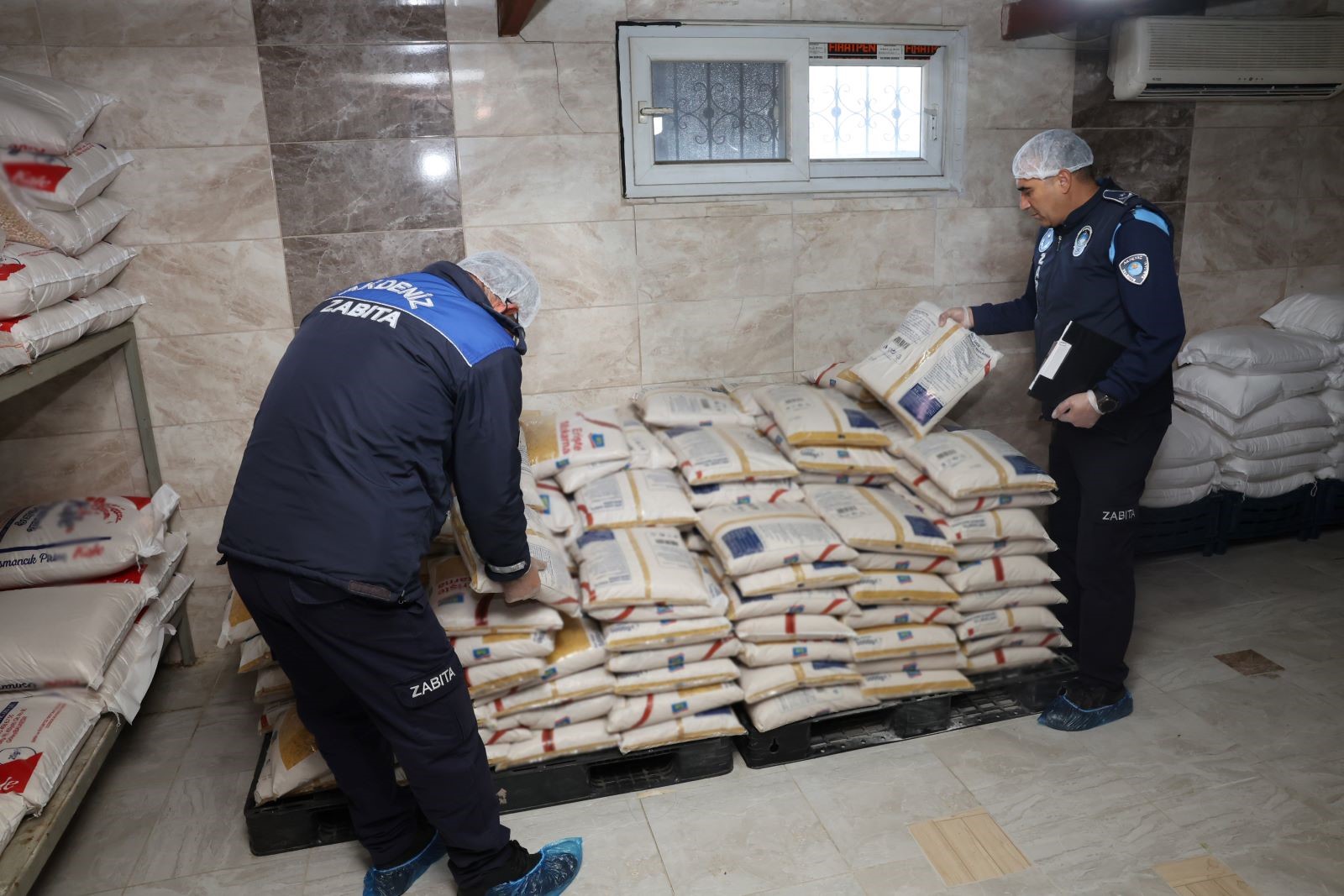 Mersin'de Yemek İmalathaneleri 03