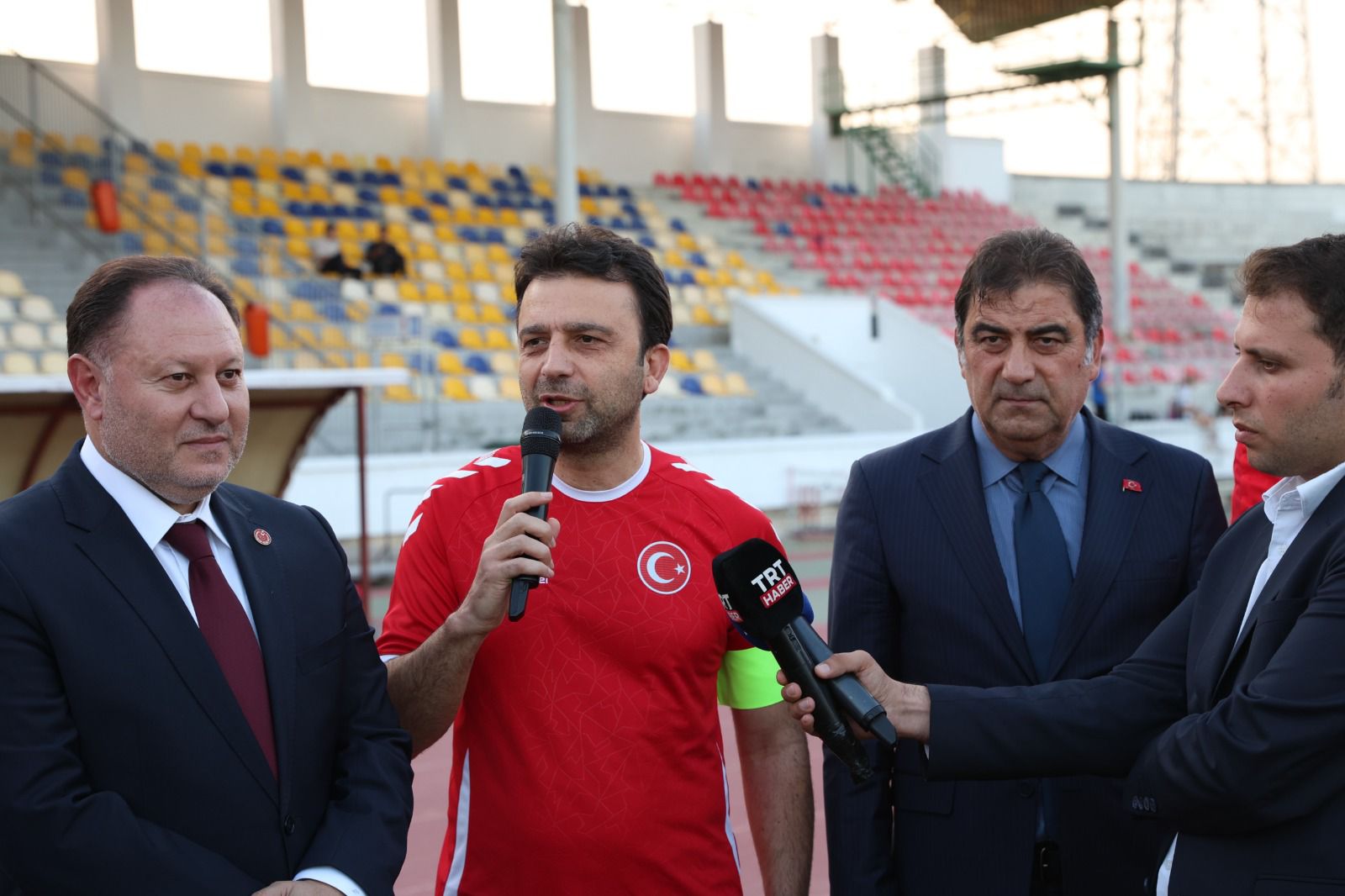 Mi̇lletveki̇lleri̇ Dostluk Maçi (2)