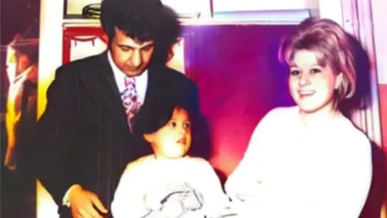 Muazzez Abaci Cocugu Var Mi 3